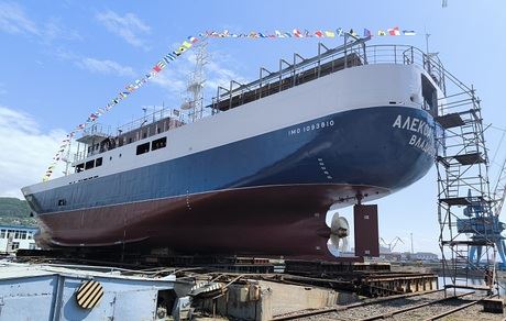 Находкинский СРЗ спустил на воду краболов «Александр Родин» проекта 03141. Фото пресс-службы РС
