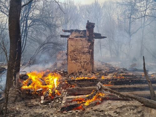 Огненный смерч заметили в Чернобыльской зоне отчуждения